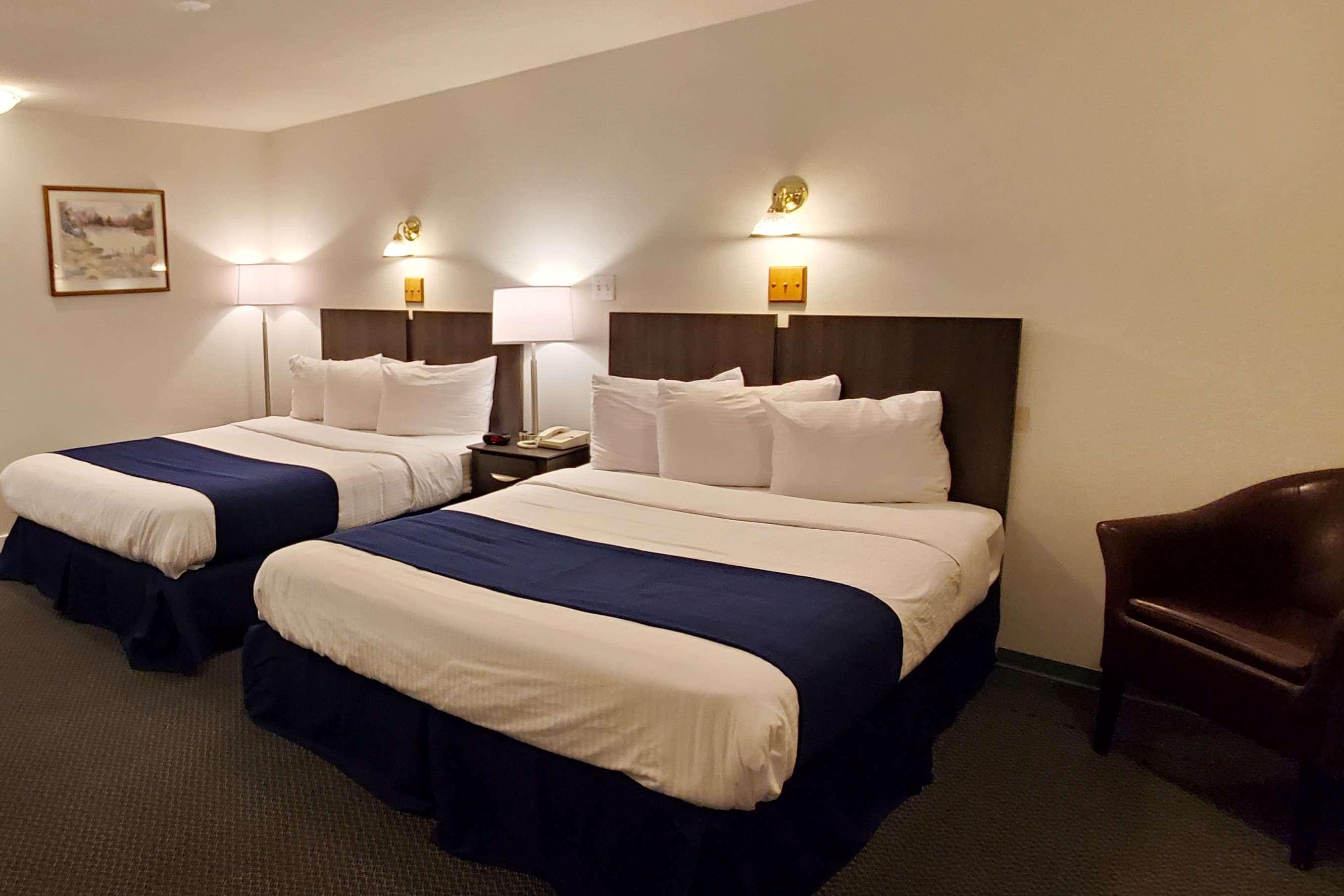 Travelodge By Wyndham Mcbride Buitenkant foto
